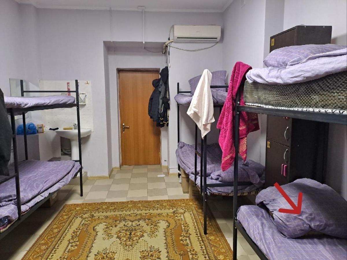 Fox Park Hostel อัลมาตี ภายนอก รูปภาพ