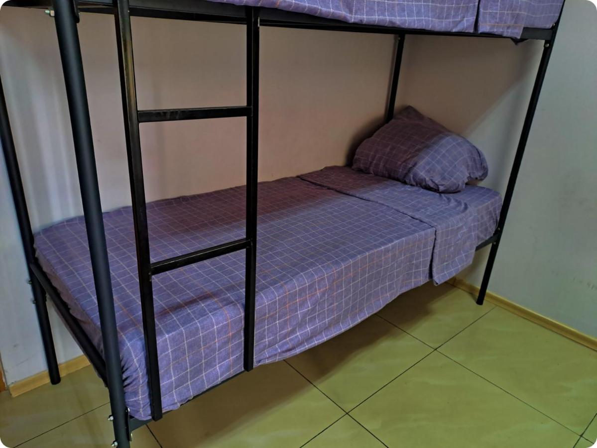 Fox Park Hostel อัลมาตี ภายนอก รูปภาพ