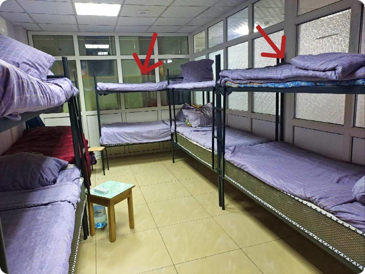 Fox Park Hostel อัลมาตี ภายนอก รูปภาพ